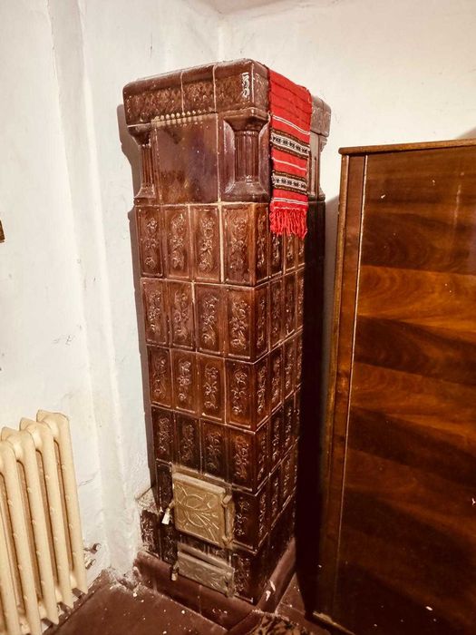 Vând sobă din teracotă