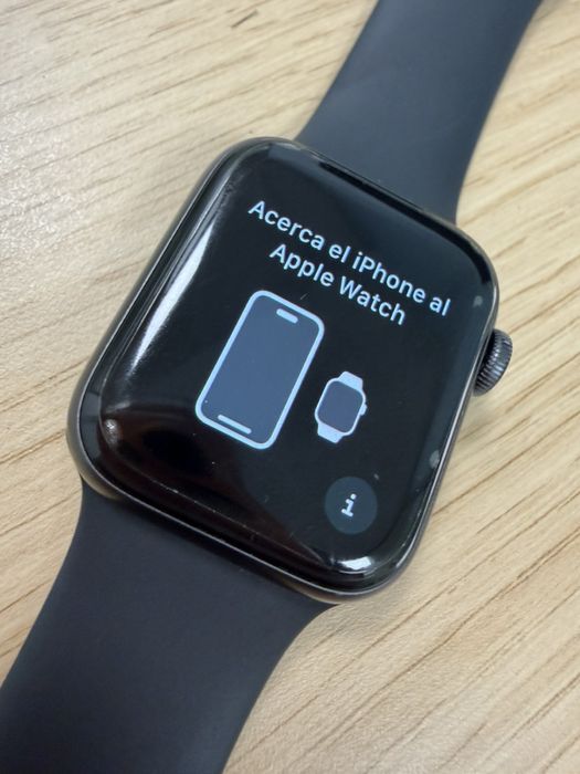 Apple Watch Series 5 (GPS)