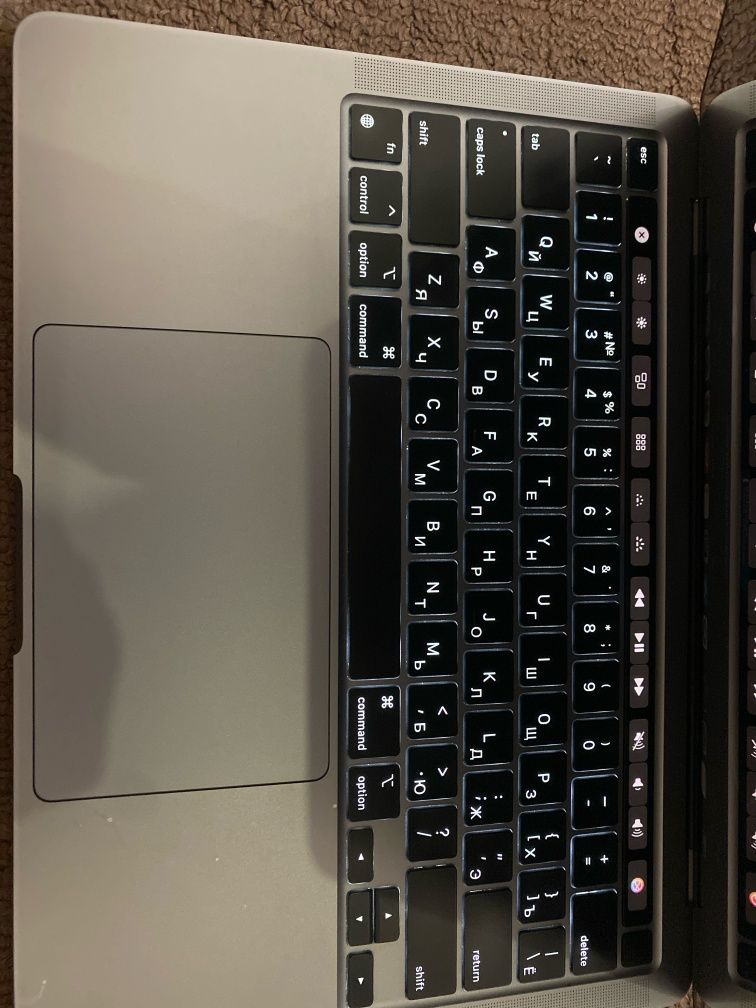 Macbook pro M1 8/256