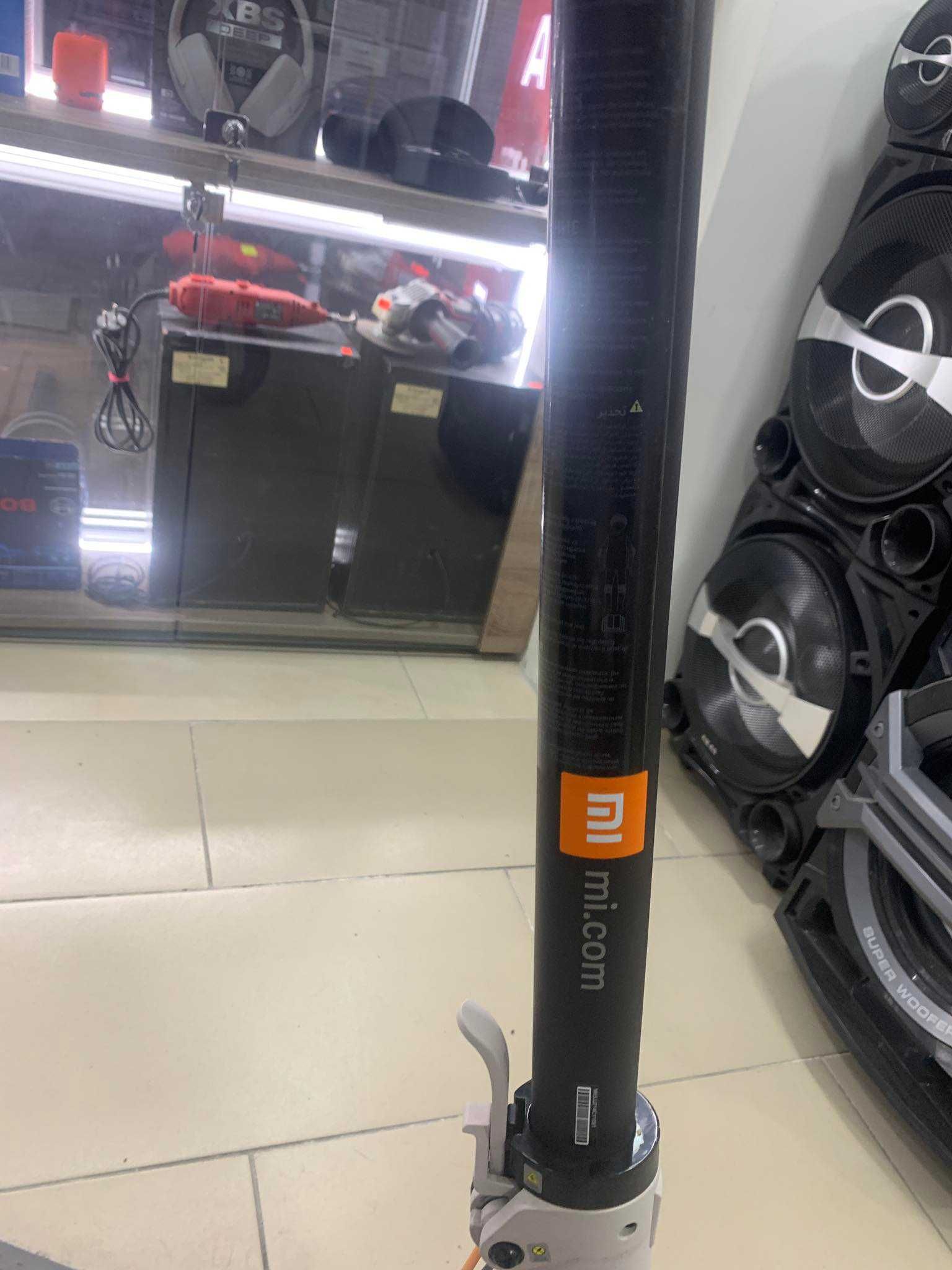 Xiaomi Mi Electric Scooter 3 Електрически скутер Light Grey