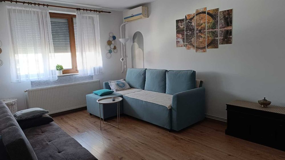 Închiriez apartament 3 camere, Bd. Eroilor blocul cu Baroul de avocati