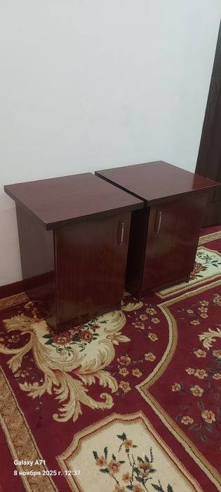 Тумбочка  иккита