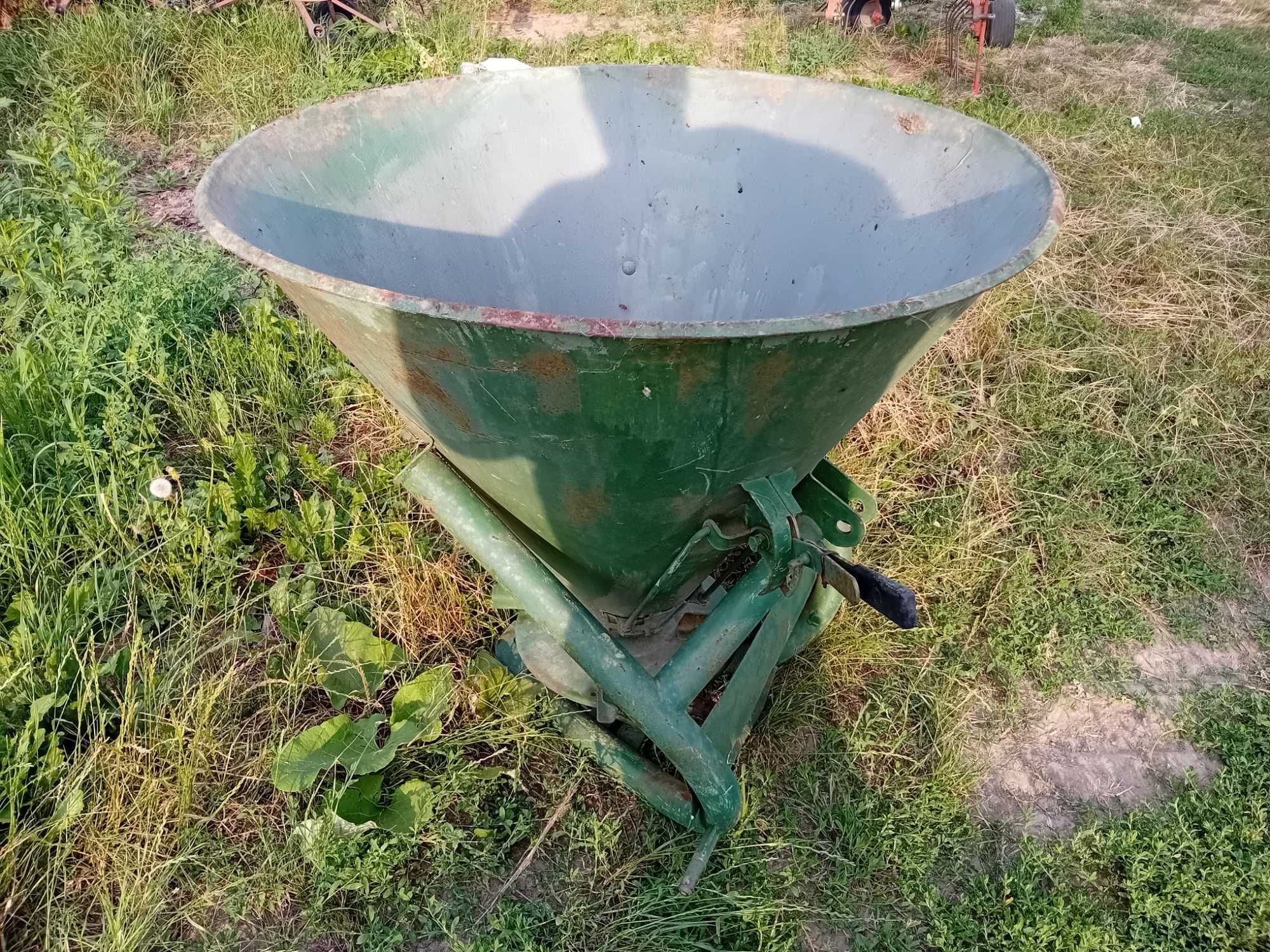 Mig îngrășămant chimic,plug keverland, incarcator in tiranti