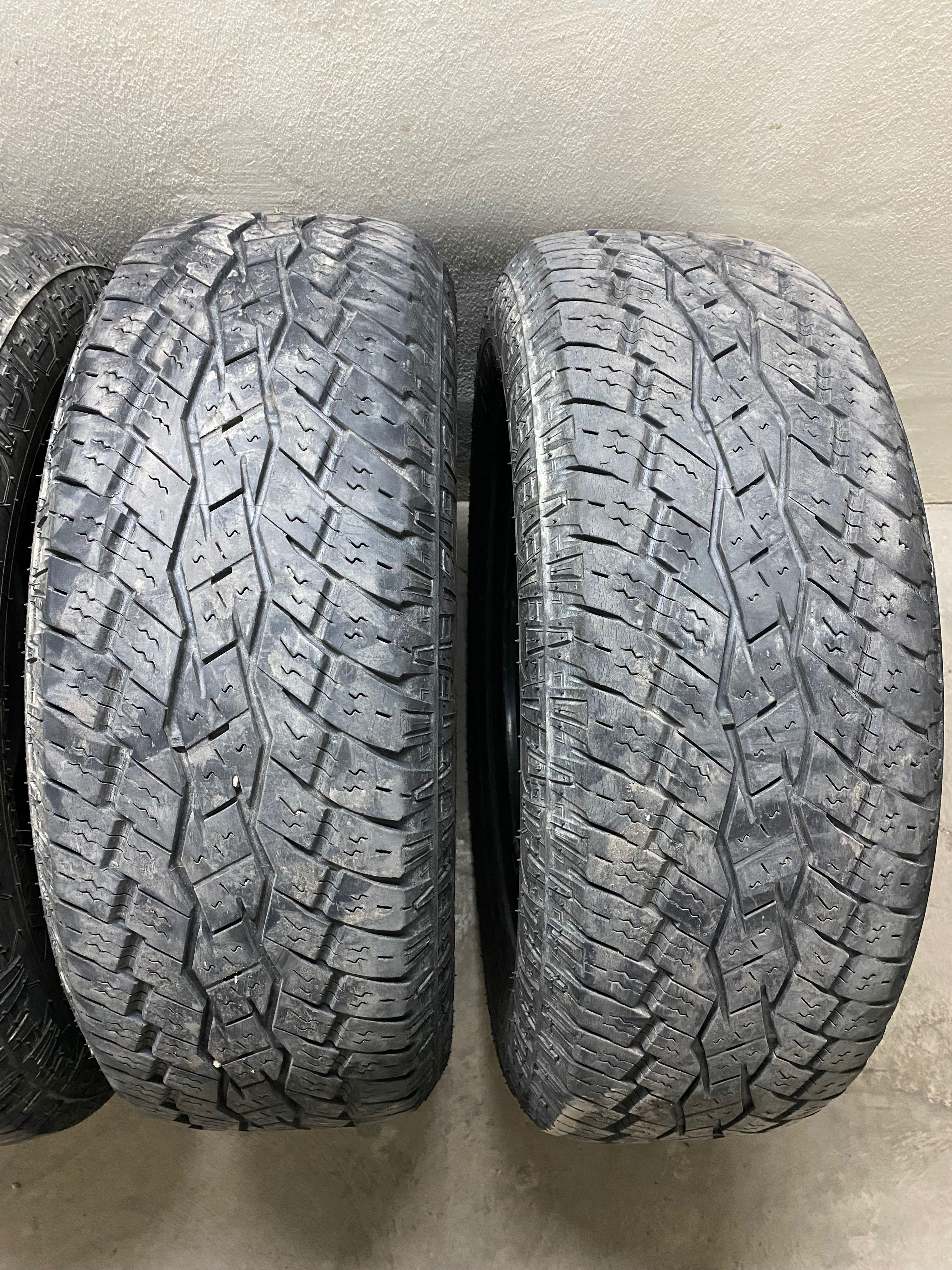 Гуми 245/65/17 Toyo Open Country A/T Plus