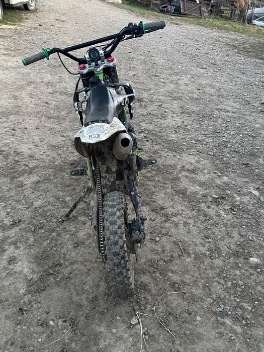 Vand Motocros KXD 125 cc automata