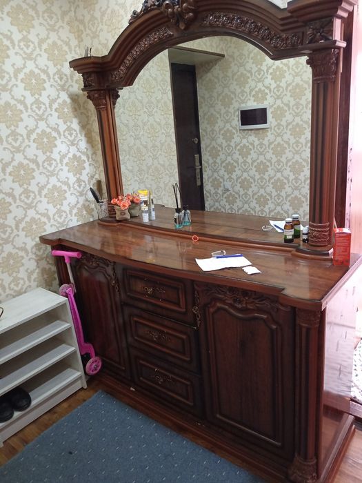 Tosh oyna  sotiladi holati urtacha