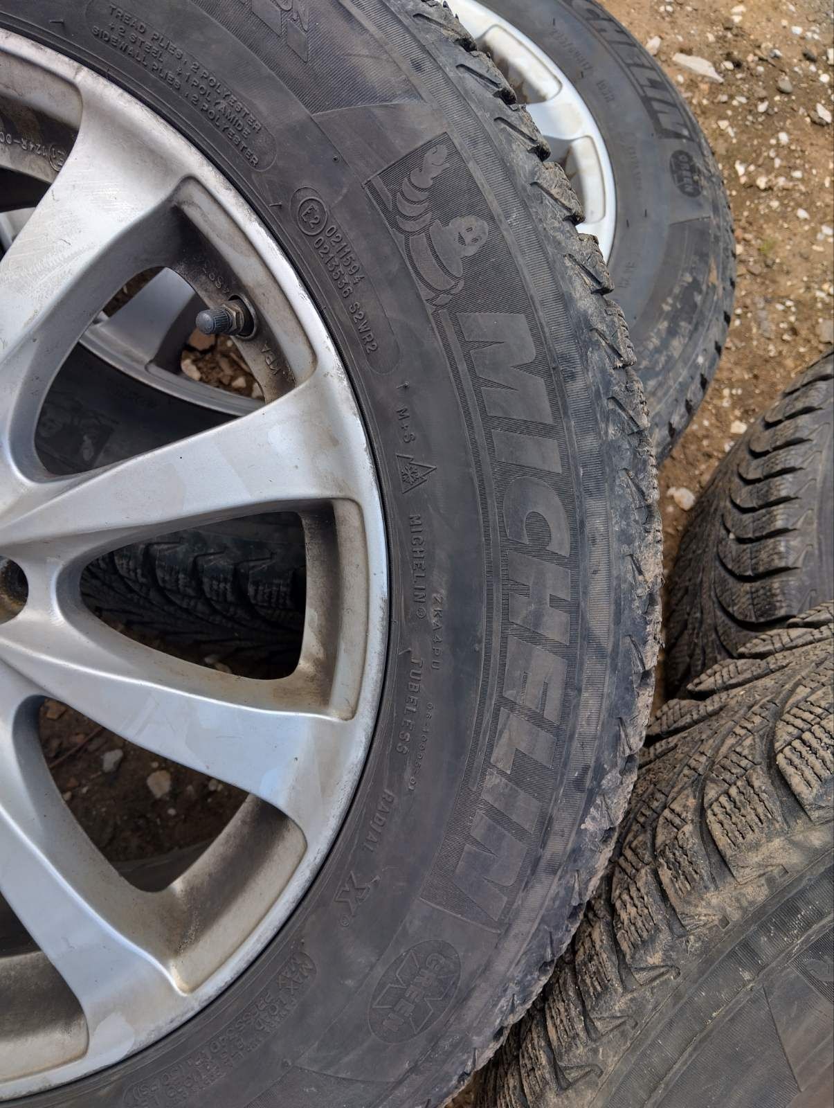 Джанти с гуми 5/120/17 ,225/60/17 Michelin
