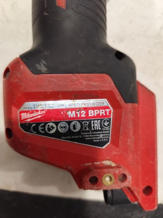 Акумулаторна нитачка Милуоки Milwaukee M12 BPRT + 4Ah