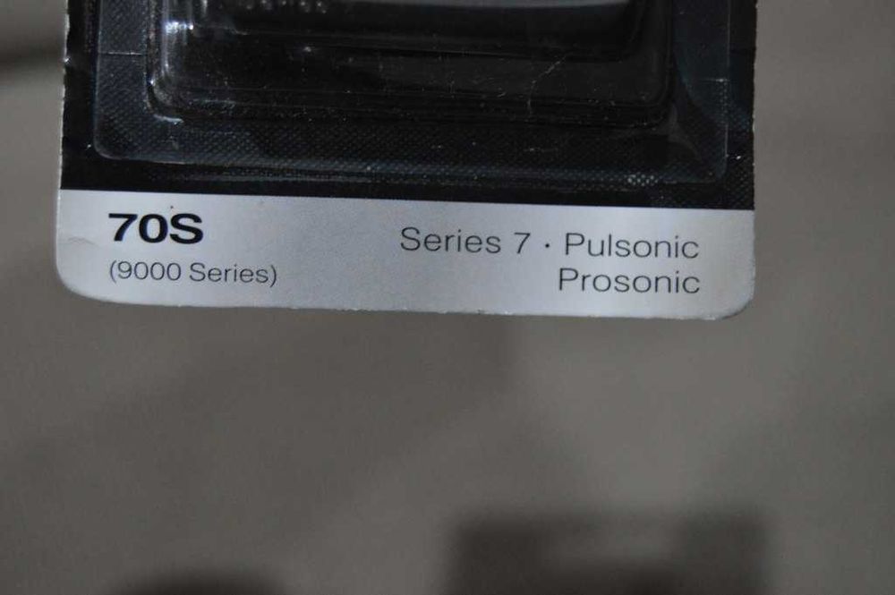 Capuri masni de ras BRAUN Seria 9 94M si Seria 7 Pulsonic 70S noi