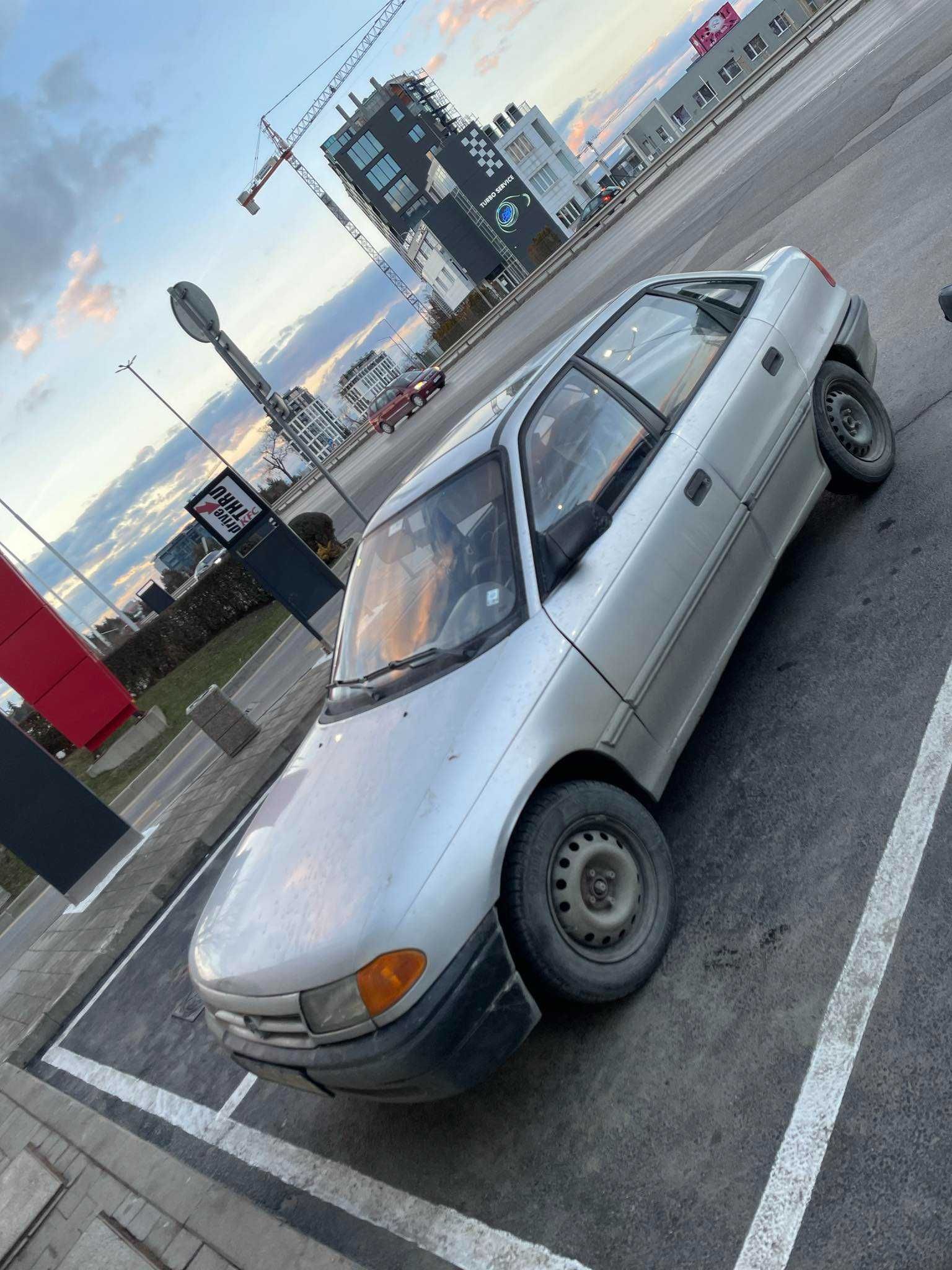 Opel Astra 1.6 бензин / газ / на части