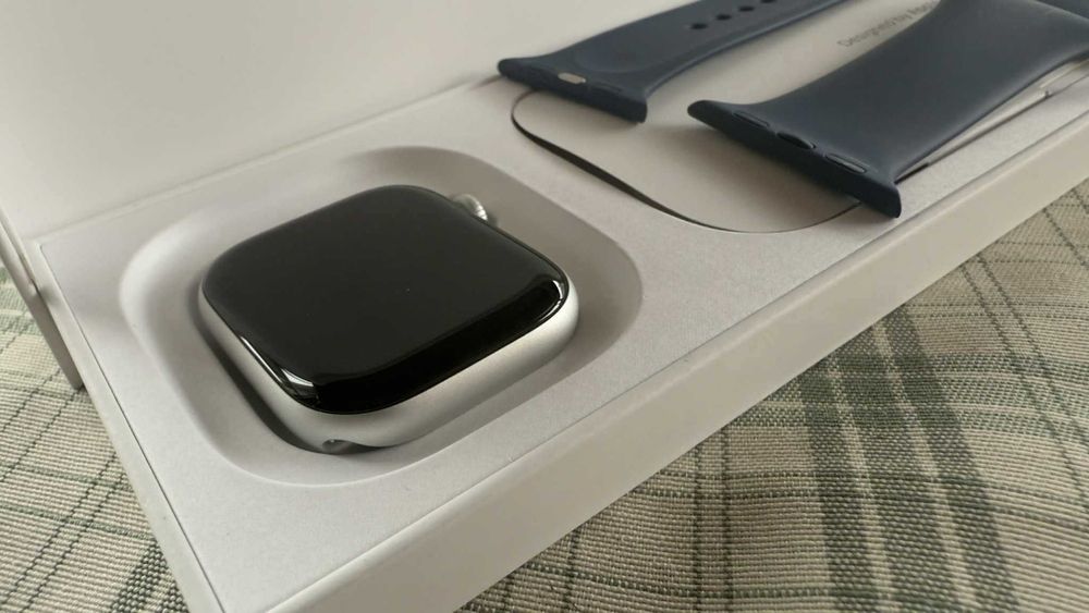 Apple Watch Series 10 42mm Silver Al Denim GPS