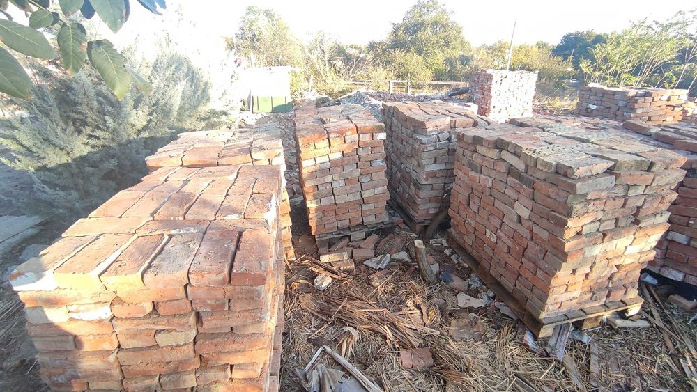 тухли единички стари 0,45лв