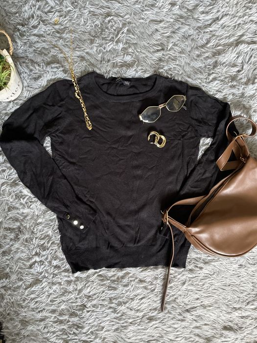 Налетайте девчата ! Вещи женские , бренд ! Дешево ! Срочно !