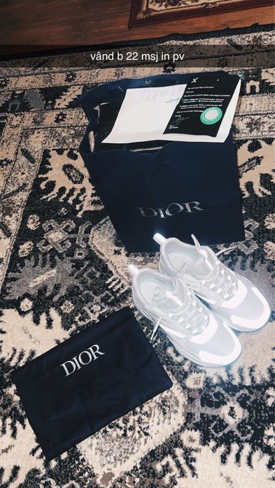 dior b 22 noi , mai multe detalii in privat