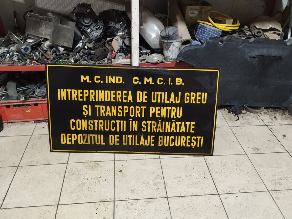 Table vechi comuniste