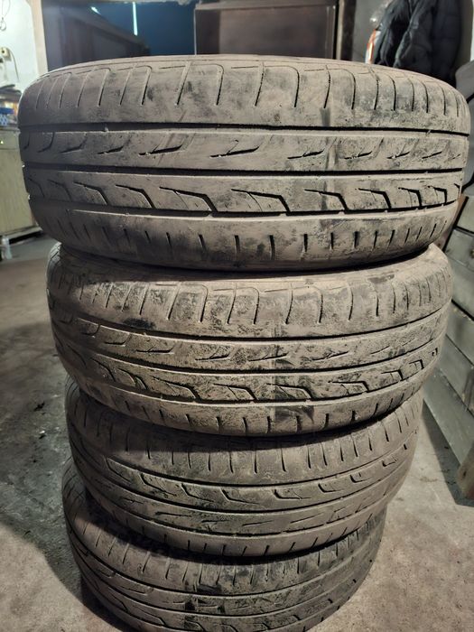 Продам шины летние три сезона в нормальном состоянии