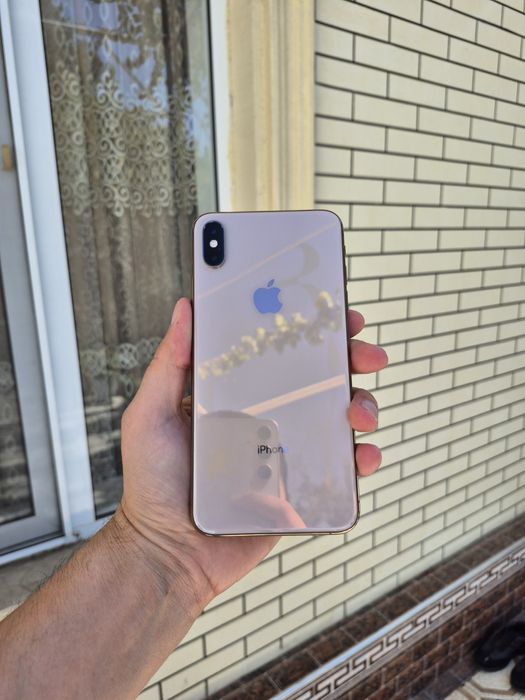 Srochno IPhone XS  Max 64g sotiladi