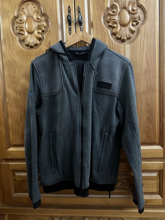 Under armour тениски и екип на Adidas