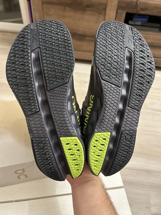 Обувки за бягане On Running Cloudsurfer Next