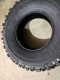 Anvelope off road 265/70R 15.