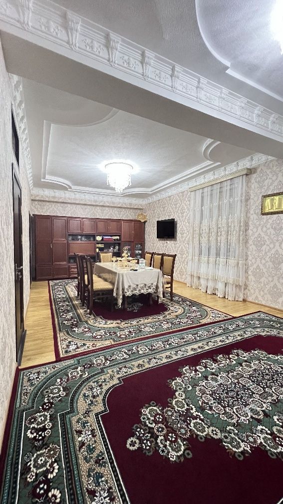 Продаётся 4-х комнатная квартира 96 кв г.Самарканд