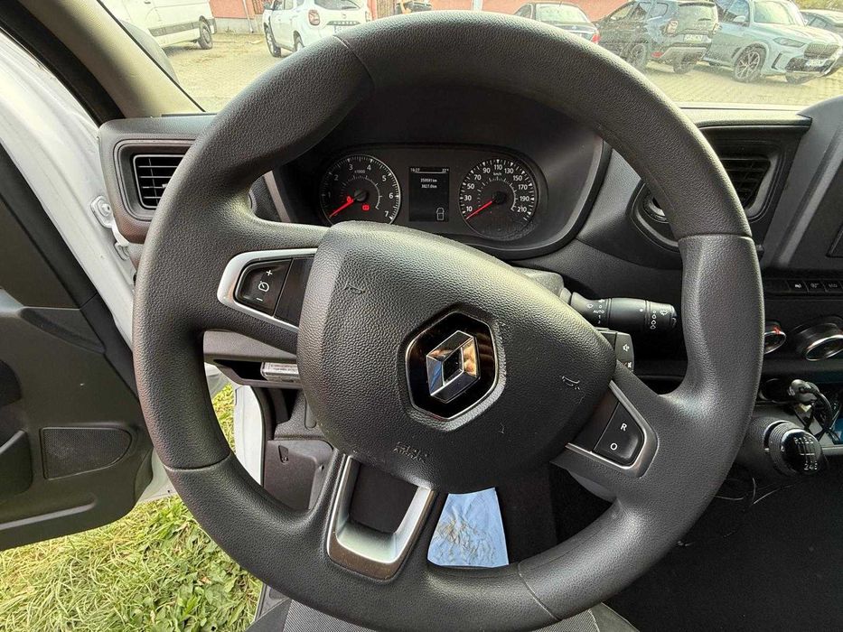 renault master 2.3  pret fara tva