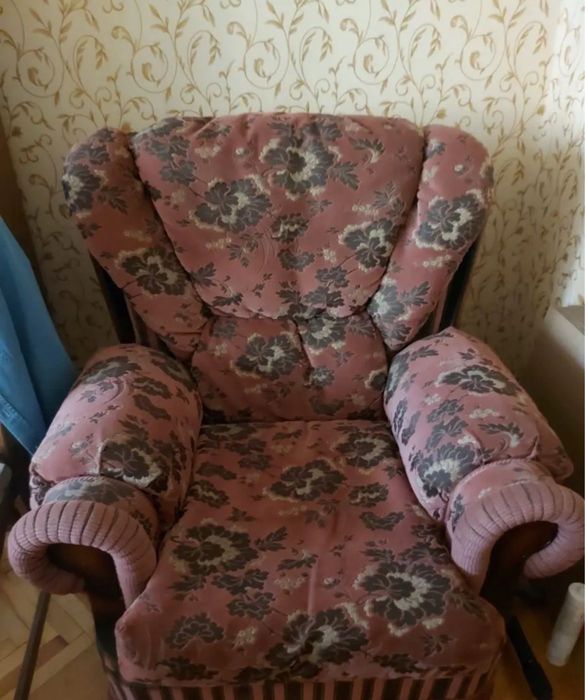 Диван + два кресла