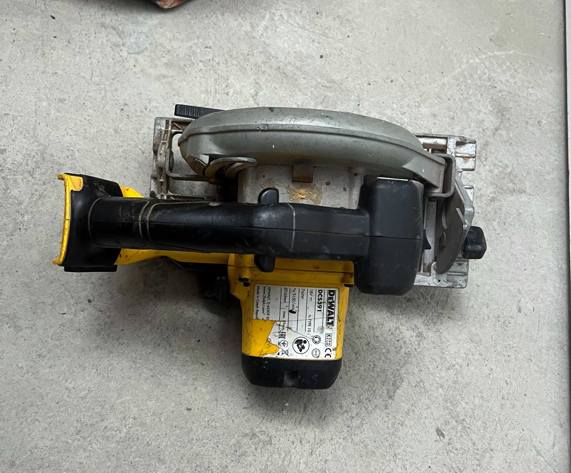 Fierastrau circular manual DEWALT DCS391 - corp