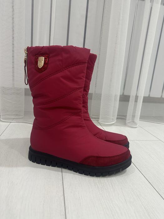 Теплые зимние сапоги