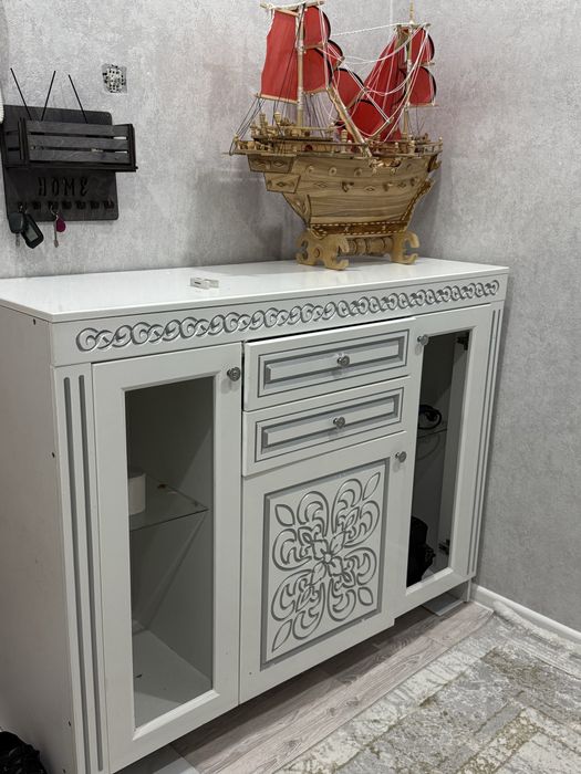 Продам красивый комод