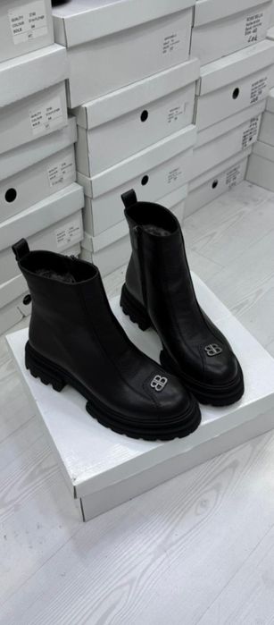 НОВЫЙ Натуральный кожанный зимний етік