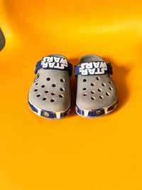 2 perechi crocs c7 și 6 c7