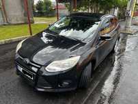 Ford Focus Mașina este întreținută , cu revizii anuale la service auto