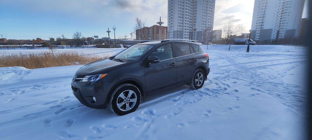 Toyota Rav 4 поколение 4