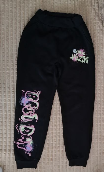 Pantaloni trening  7-8 anii