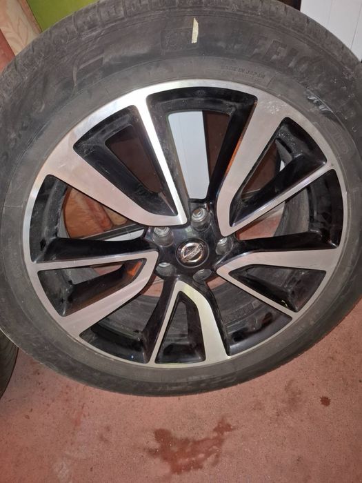 Оригинални джанти Nissan и гуми 225/55/19
