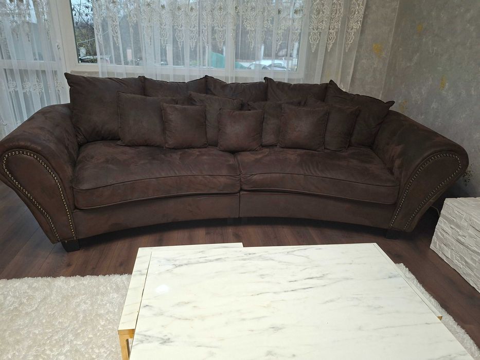 Холна гарнитура в кафяво