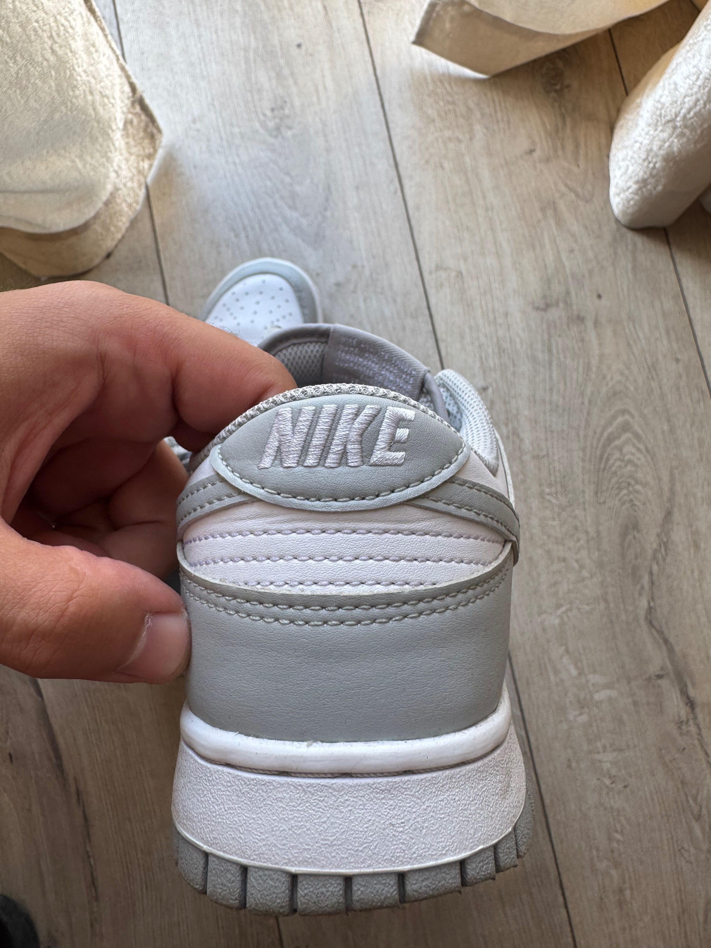 Маратонки Nike Dunk Low