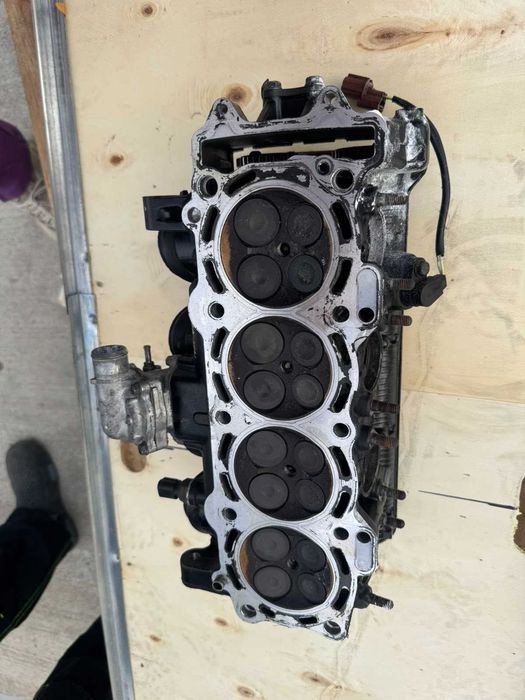 Оборудвана цилиндрова глава за Kawasaki ZX-10R 2008