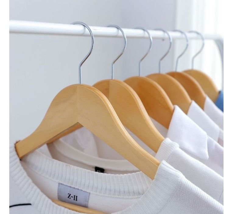 Плечики деревянные,вешалки деревянные