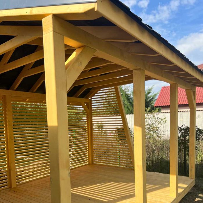 Foisor din lemn masiv si Stratificat