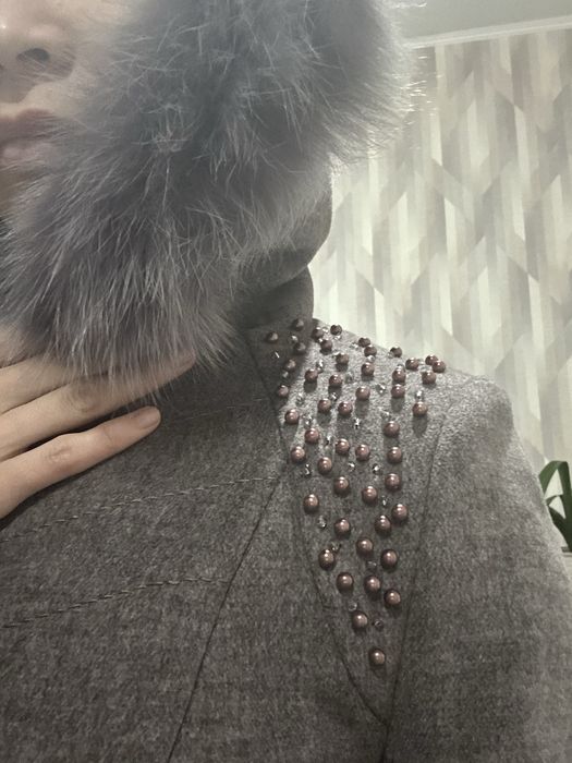 Пальто зимнее размер 40