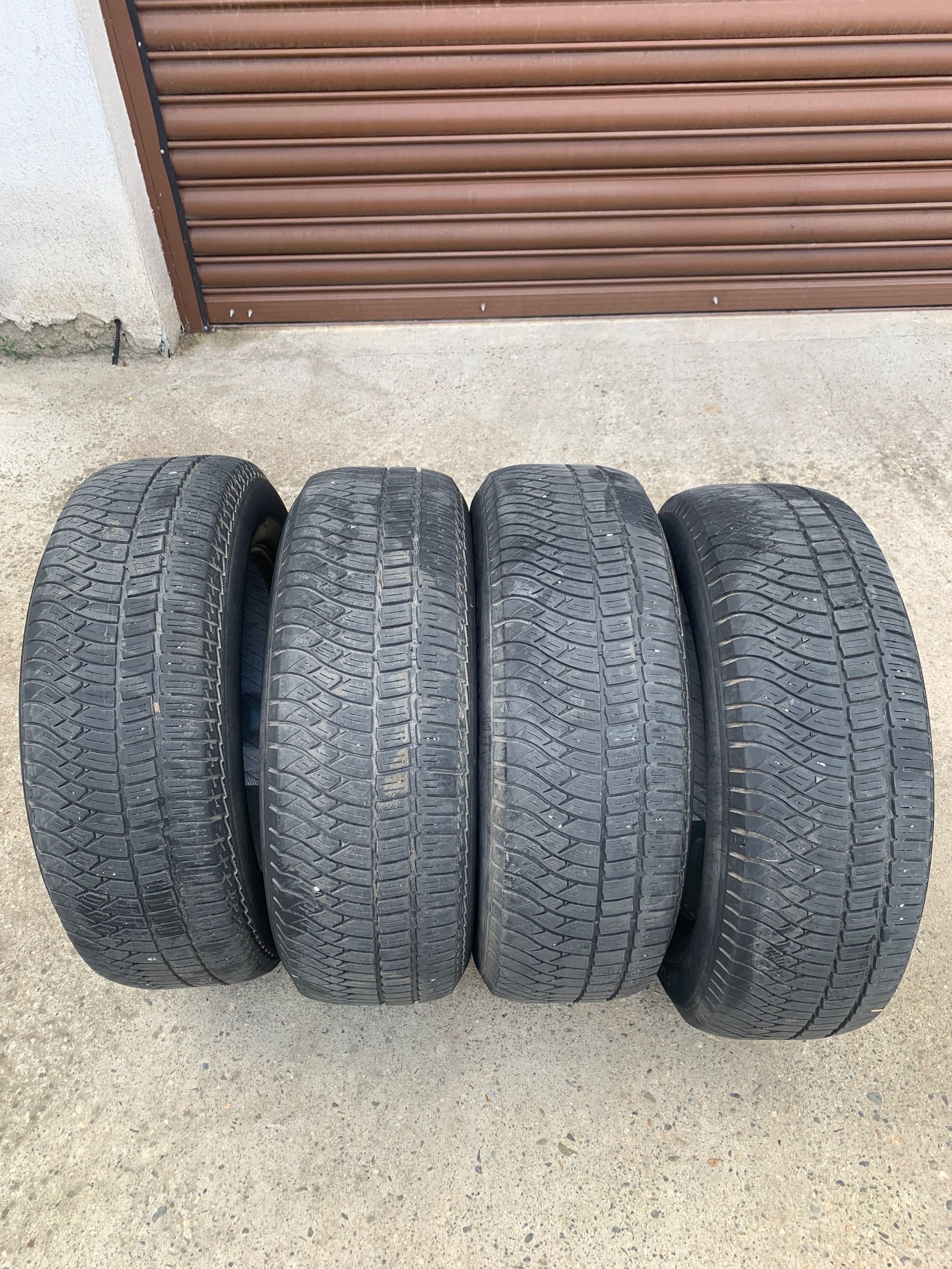 Гуми за джип 225/65/17