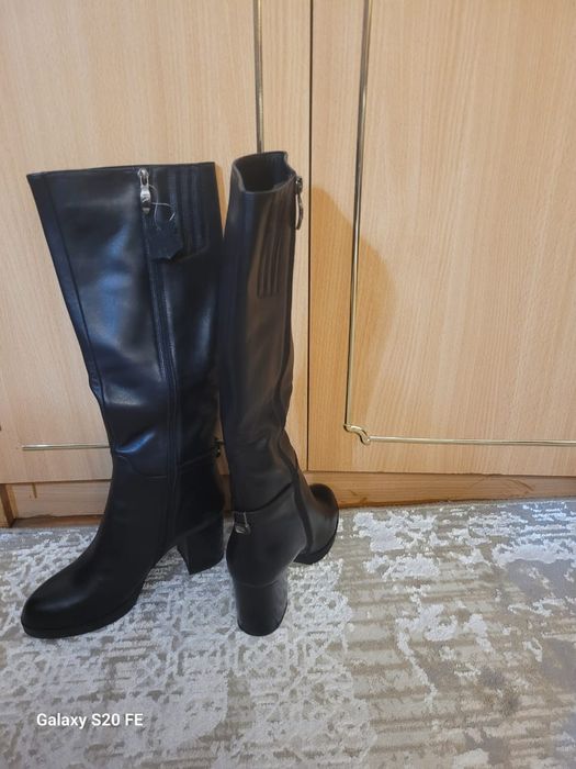 Продам сапоги зимние , кожаные,  чёрный цвет, европейка,