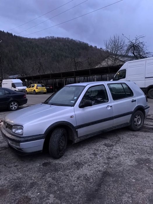 Голф 3 1.6 101 на Части