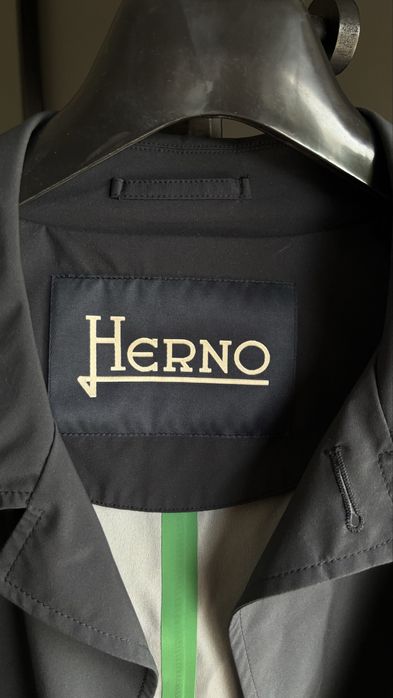 Jacheta de ploaie Herno