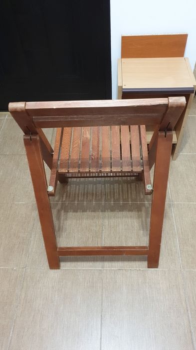 Scaune pliabile lemn