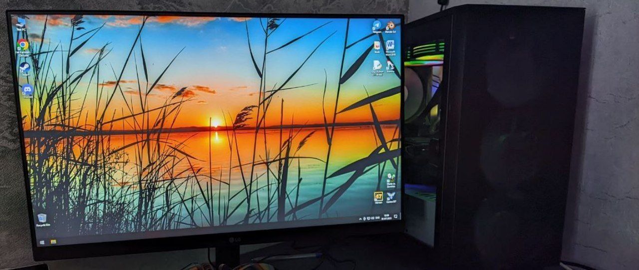 Продам мощный компьютер 
Intel core i7 11700k
Rtx 3060 dual
Lexar ddr4