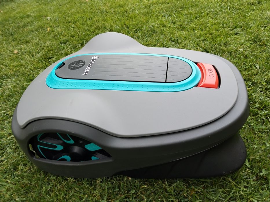 NOU, Robot tuns gazon Gardena Sileno life Smart 750, robot tuns iarba