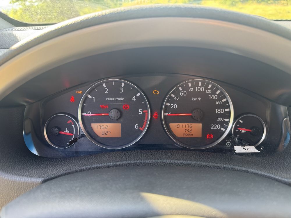 Nissan Pathfinder 2.5dci